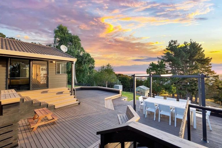 Photo of property in 231 Kaipara Road, Papakura, 2582