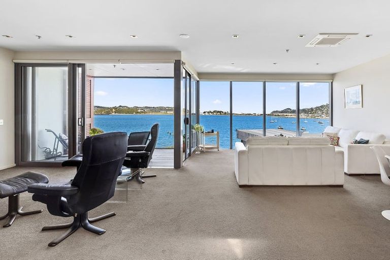 Photo of property in Patent 326 Apartments, 504s/326 Evans Bay Parade, Hataitai, Wellington, 6021
