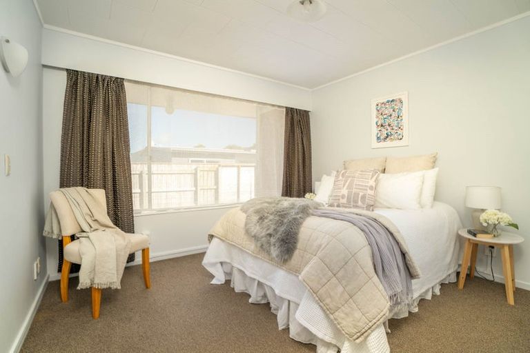 Photo of property in 7f3 Davies Street, Tawa, Wellington, 5028