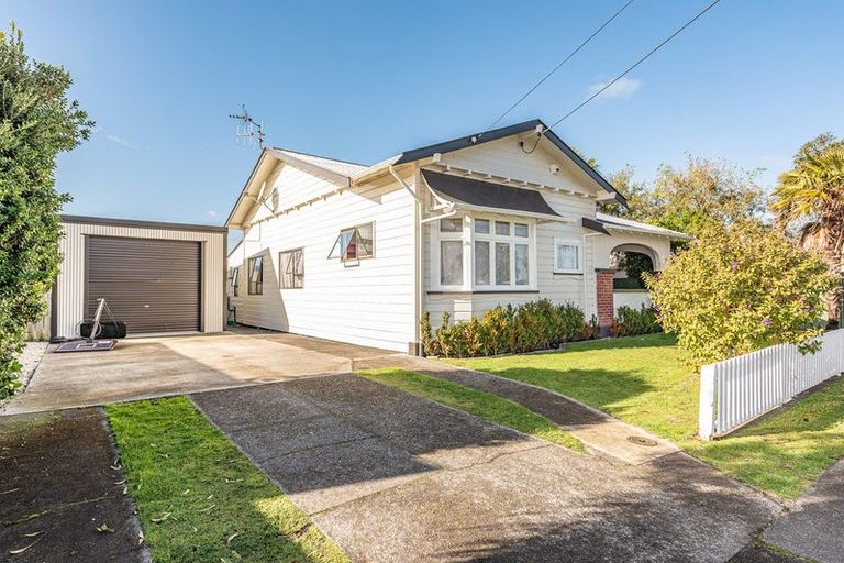 Photo of property in 38 Moana Street, Whanganui East, Whanganui, 4500