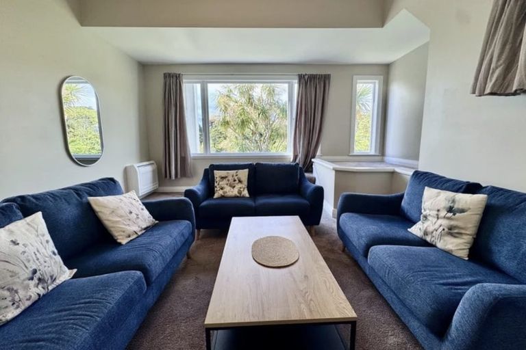 Photo of property in 40 Garden Road, Northland, Wellington, 6012