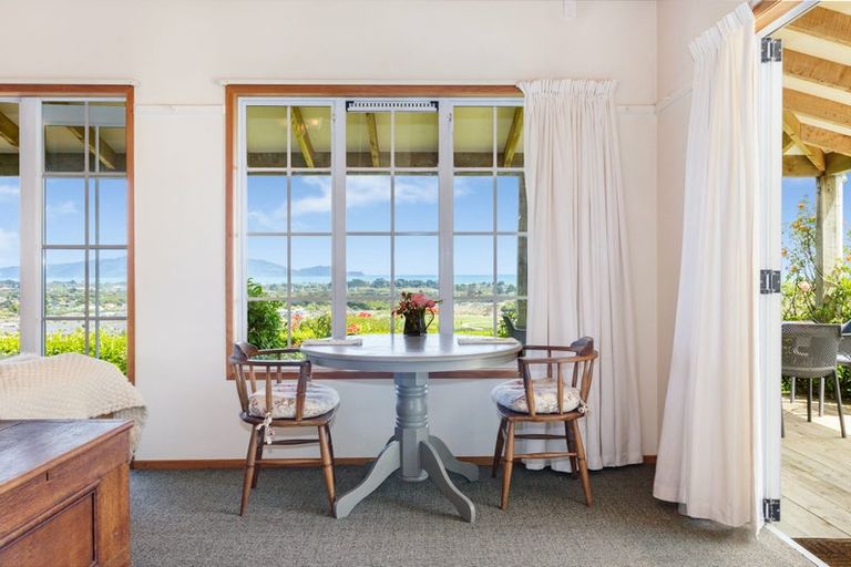 Photo of property in 17 Kea Street, Waikanae, 5036