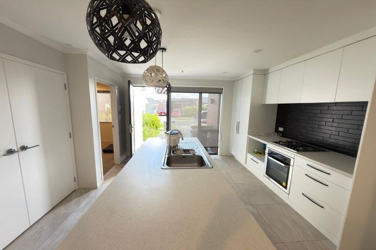 Photo of property in 16 Steppe Drive, Ramarama, 2579