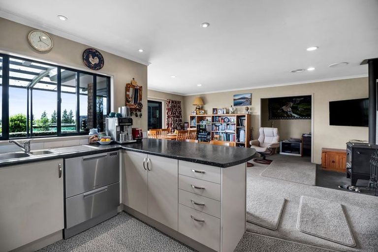 Photo of property in 325a Awai Road, Tarurutangi, New Plymouth, 4372