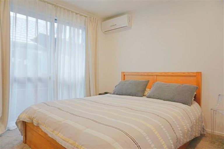 Photo of property in 8 Takahe Avenue, Takanini, 2112