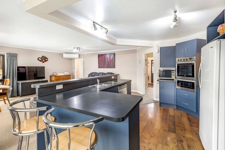 Photo of property in 49 Peppertree Glade, Kelvin Grove, Palmerston North, 4414