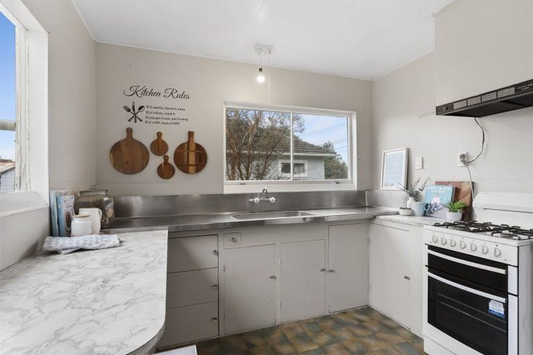 Photo of property in 84 Puriri Street, Gonville, Whanganui, 4501