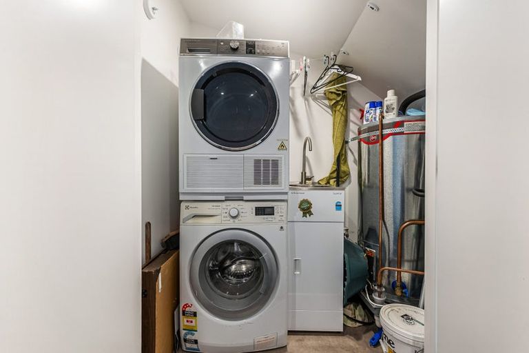 Photo of property in 2/28 Westgate Drive, Westgate, Auckland, 0614