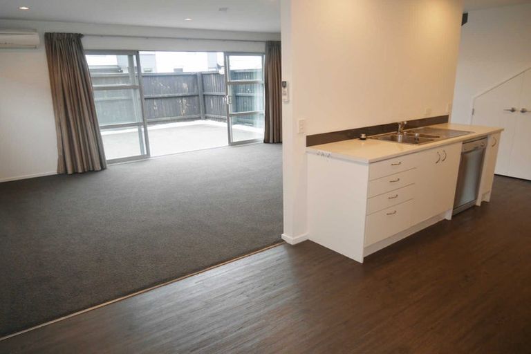 Photo of property in 11a Lyndon Street, Riccarton, Christchurch, 8011