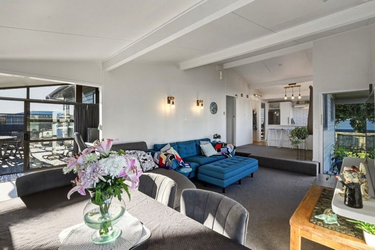 Photo of property in 11 Browning Crescent, Owhata, Rotorua, 3010