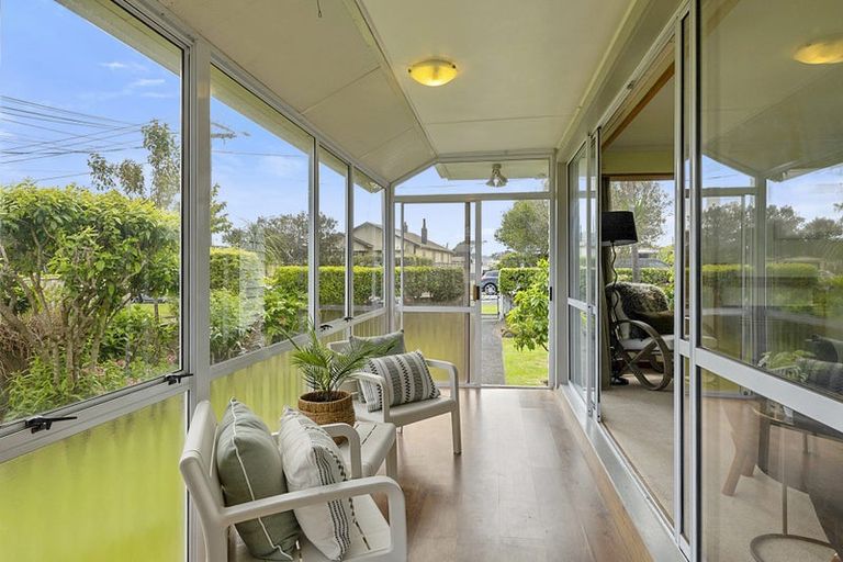 Photo of property in 28 Ballance Street, Lower Vogeltown, New Plymouth, 4310