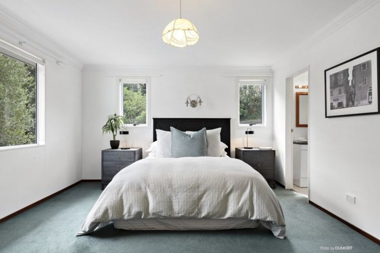 Photo of property in 6 Linwood Way, Island Bay, Wellington, 6023