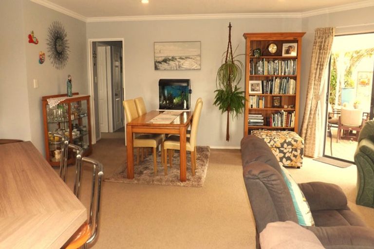 Photo of property in 1 Lochiel Place, Te Kamo, Whangarei, 0112