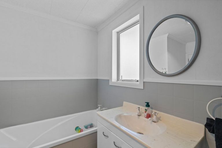 Photo of property in 35 Anglesey Street, Hawthorndale, Invercargill, 9810