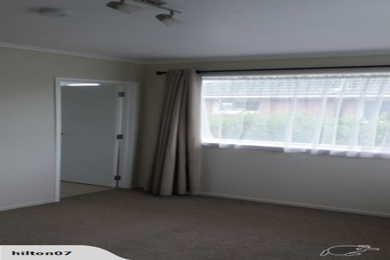 Photo of property in 1/27 Neptune Avenue, Beach Haven, Auckland, 0626