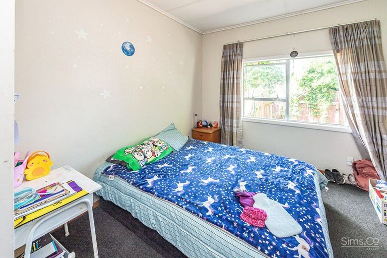 Photo of property in 34 Polson Street, Castlecliff, Whanganui, 4501