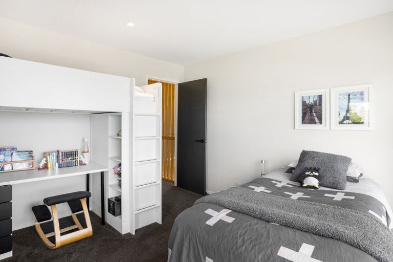 Photo of property in 14 Shalimar Crescent, Khandallah, Wellington, 6035