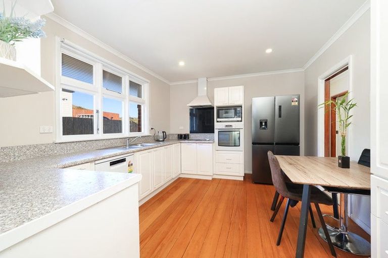 Photo of property in 2a Short Street, Burnside, Dunedin, 9011