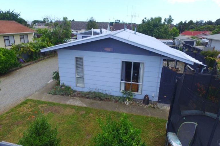 Photo of property in 13 Morgan Crescent, Levin, 5510