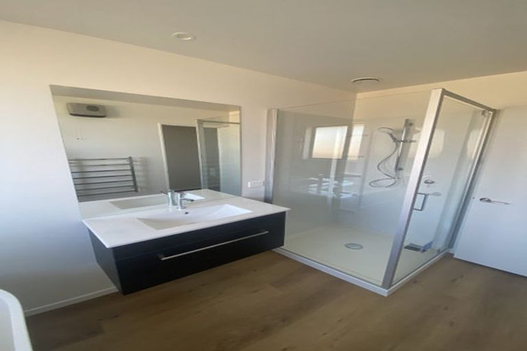 Photo of property in 19 Gemstone Place, Rolleston, 7615