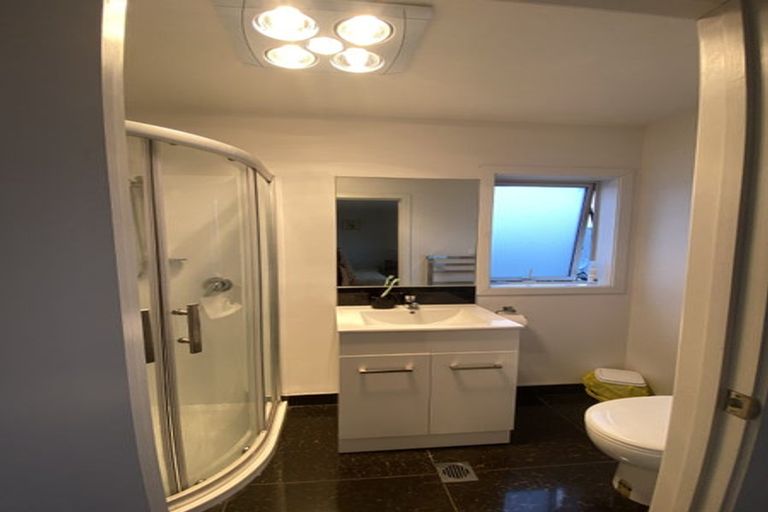 Photo of property in 1u5 June Place, Hamilton East, Hamilton, 3216