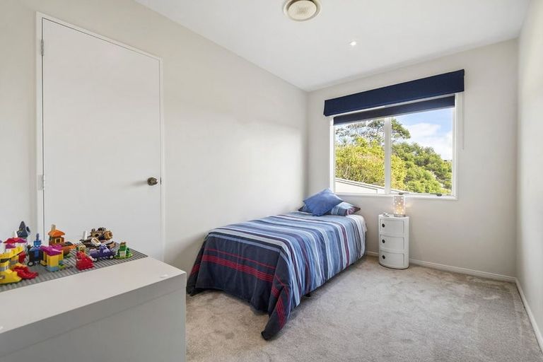 Photo of property in 7 Bushglen Court, Browns Bay, Auckland, 0630