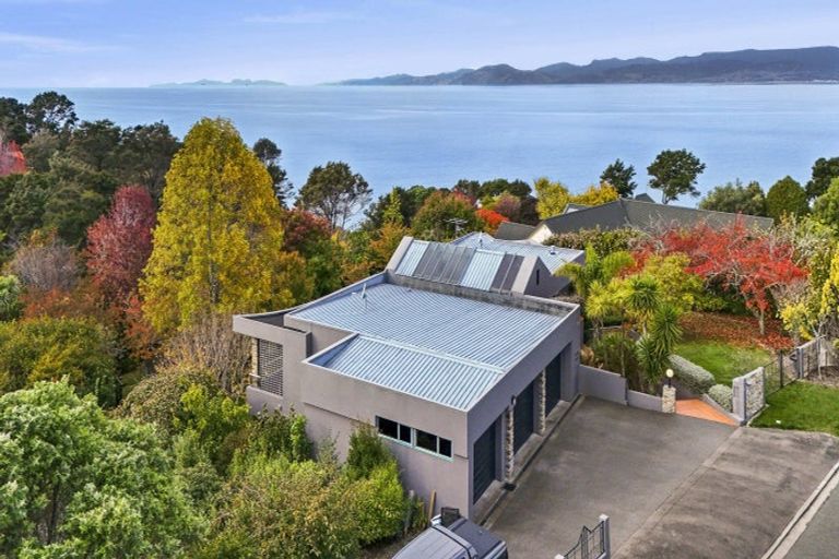 Photo of property in 15 Van Beek Place, Ruby Bay, Mapua, 7005