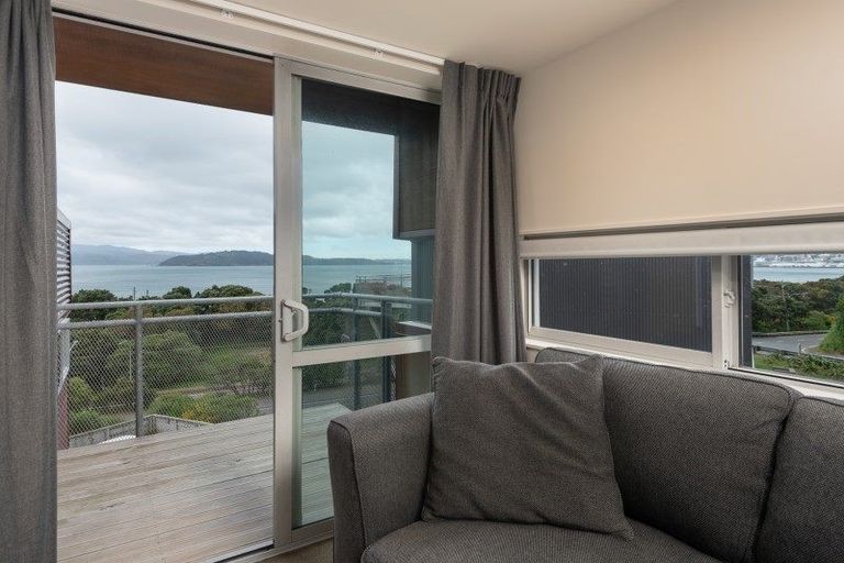 Photo of property in 15a Onslow Road, Khandallah, Wellington, 6035