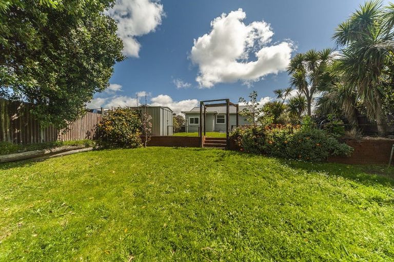 Photo of property in 8 Torridon Road, Miramar, Wellington, 6022