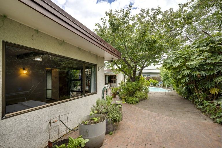 Photo of property in 110 Freyberg Avenue, Tamatea, Napier, 4112