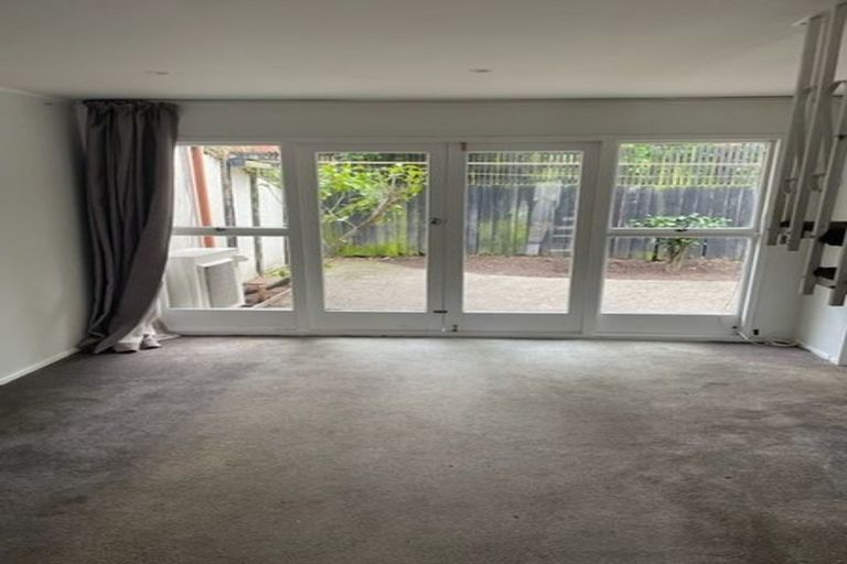 Photo of property in 2/16 Kilmarnock Street, Riccarton, Christchurch, 8011