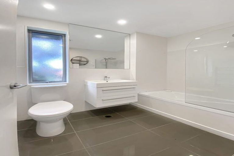 Photo of property in 36u1 Tacy Street, Kilbirnie, Wellington, 6022