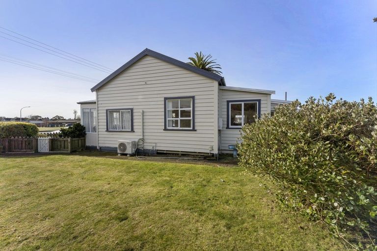 Photo of property in 127 Regan Street, Stratford, 4332