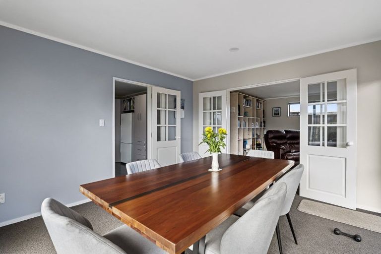 Photo of property in 69 Murray Avenue, Hawera, 4610