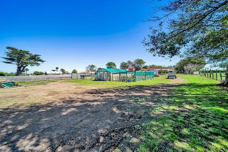 Photo of property in 2 Tauhuri Street, Manaia, Hawera, 4678