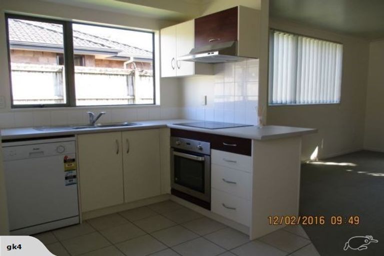 Photo of property in 9a Margarita Rise, Pukekohe, 2120