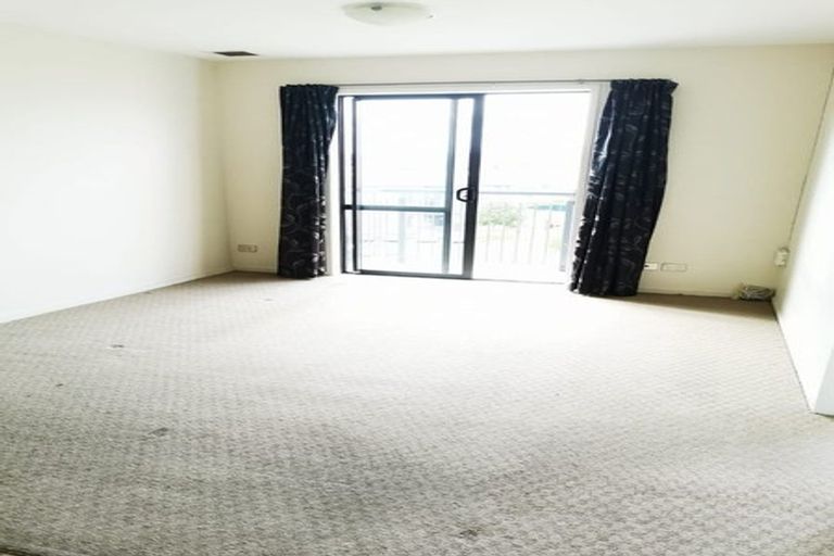 Photo of property in 2l/17 Crown Lynn Place, New Lynn, Auckland, 0600