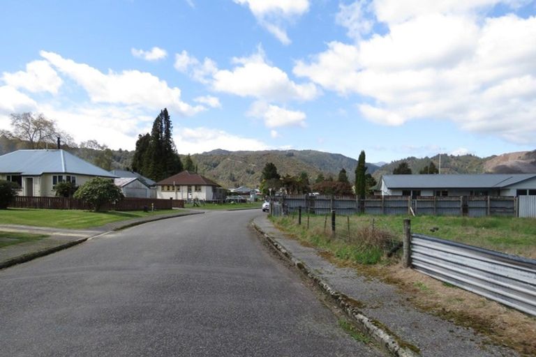 Photo of property in 7 Conlon Street, Reefton, 7830