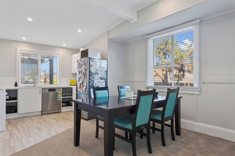 Photo of property in 74 Grafton Street, Waltham, Christchurch, 8011