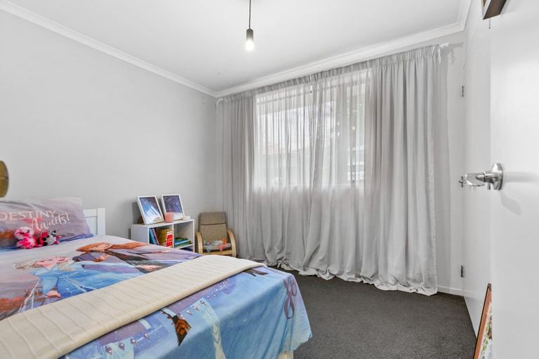 Photo of property in 169j Colwill Road, Massey, Auckland, 0614