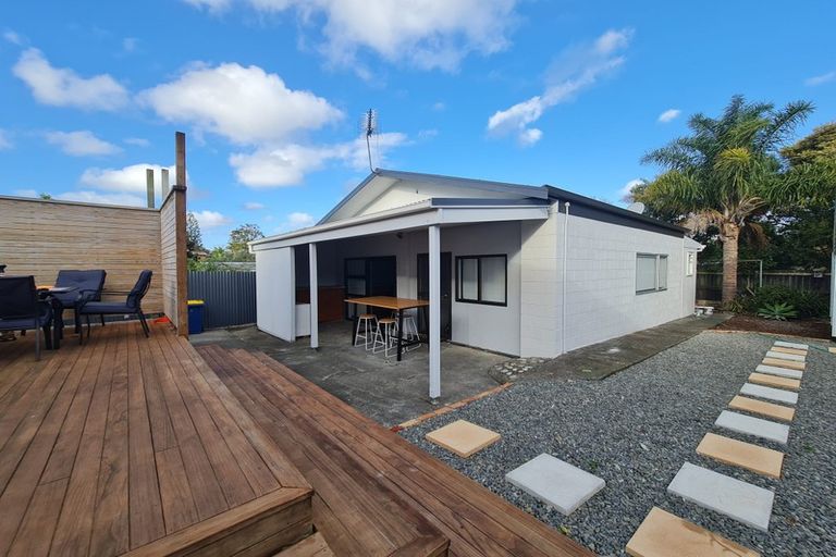 Photo of property in 51 Hilling Street, Titirangi, Auckland, 0604