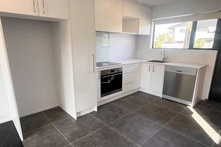 Photo of property in 4/6 Trent Street, Linwood, Christchurch, 8011