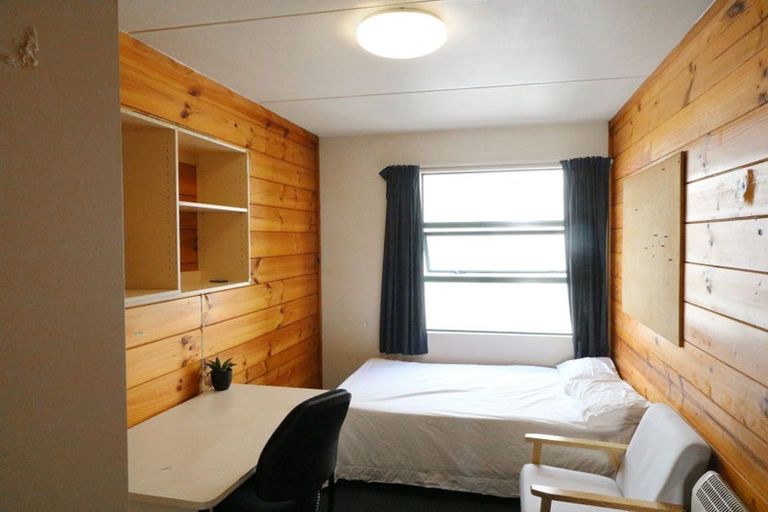 Photo of property in Te Awhina Apartments, 21/22u Sussex Street, Mount Cook, Wellington, 6021