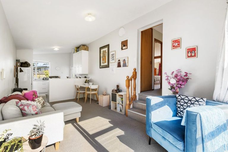 Photo of property in 17 Greenock Road, Ranui, Auckland, 0612