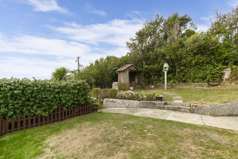 Photo of property in 5 Barrie Street, Johnsonville, Wellington, 6037