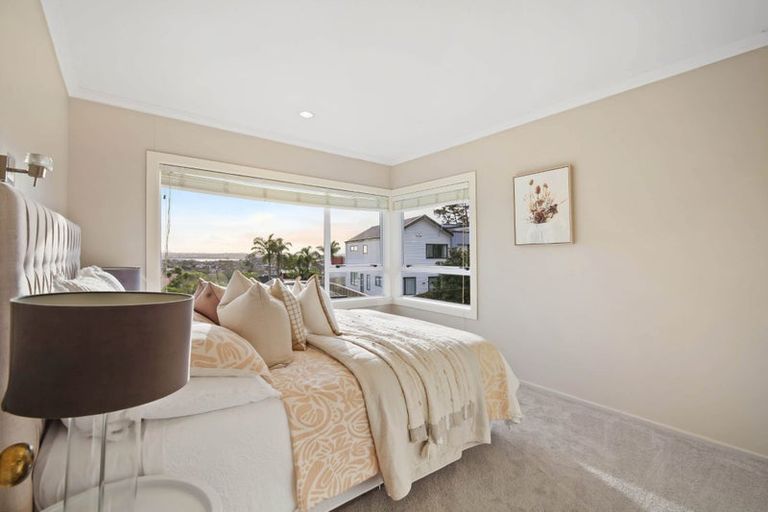 Photo of property in 10 Etherege Place, Howick, Auckland, 2014