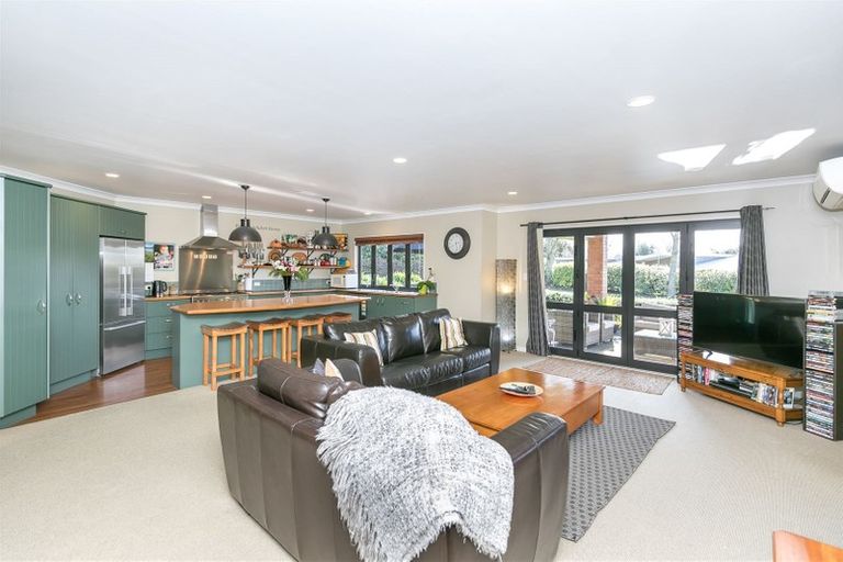 Photo of property in 132 Leger Grove, Te Awamutu, 3875