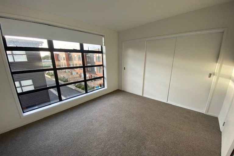 Photo of property in 17 Owens Place, Mount Maunganui, 3116