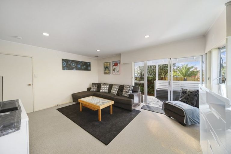 Photo of property in 9 Pixie Place, Pakuranga Heights, Auckland, 2010