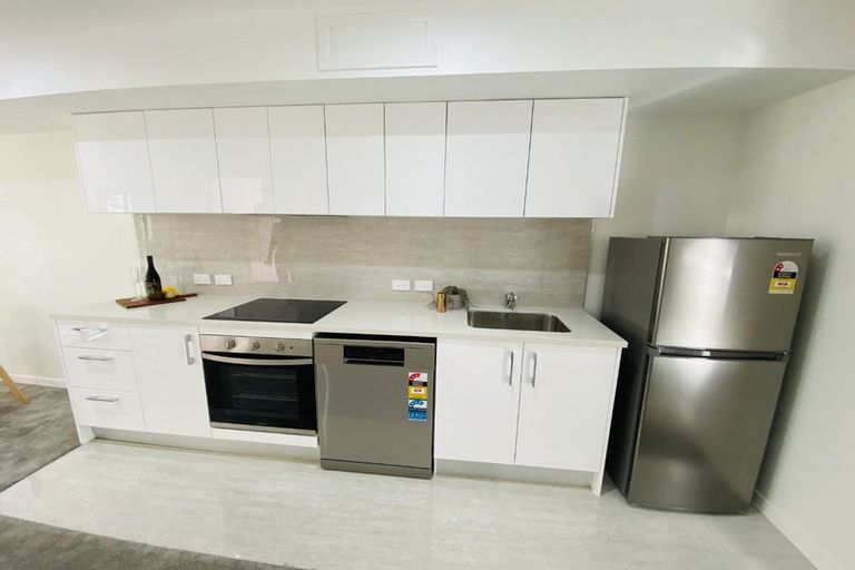 Photo of property in 306/8 Gray Avenue, Mangere East, Auckland, 2024